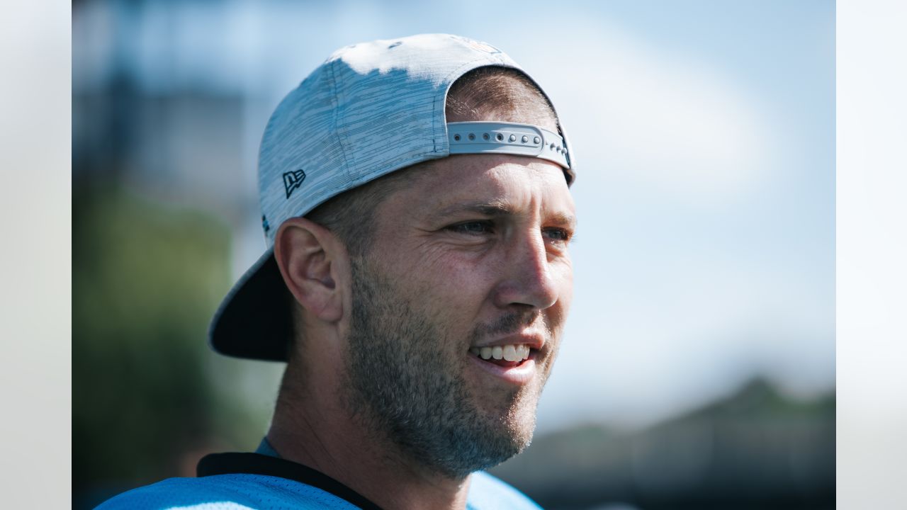 Carolina Panthers re-sign long snapper JJ Jansen - Cat Scratch Reader