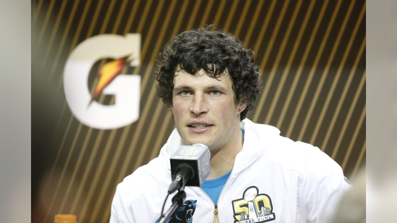 Luke Kuechly officially joins the Panthers front office as a pro scout