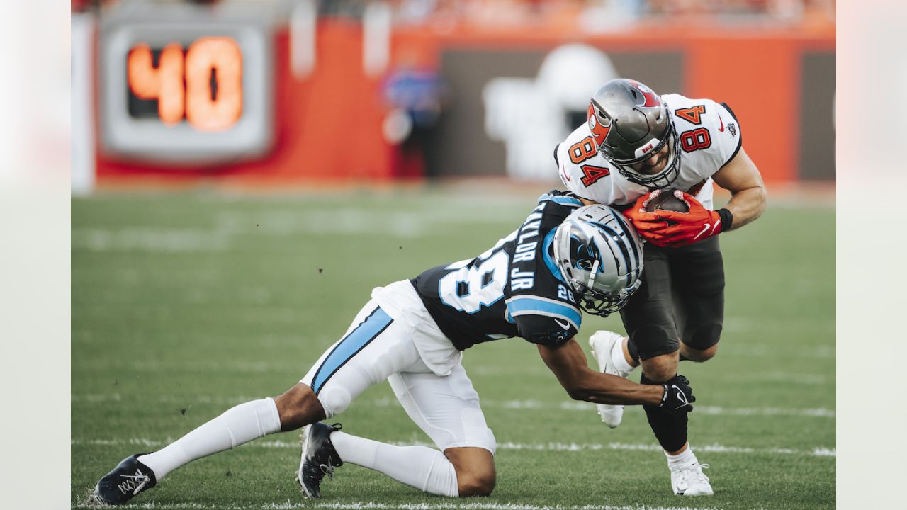 Tampa Bay Buccaneers Wrap Season with Decisive 41-17 Victory Over Carolina  Panthers – Florida National News