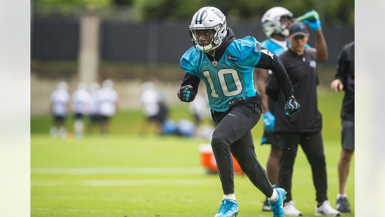 Four Downs With Panthers Receiver Devin Funchess - Charlotte Magazine