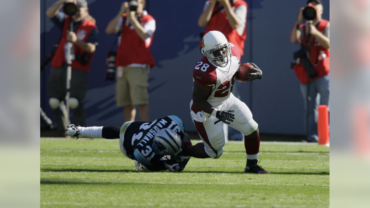 Arizona Cardinals linebacker Victor Dimukeje runs upfield against the  Carolina Panthers during an NFL football game in Charlotte, N.C., Sunday,  Oct. 2, 2022. (AP Photo/Nell Redmond Stock Photo - Alamy