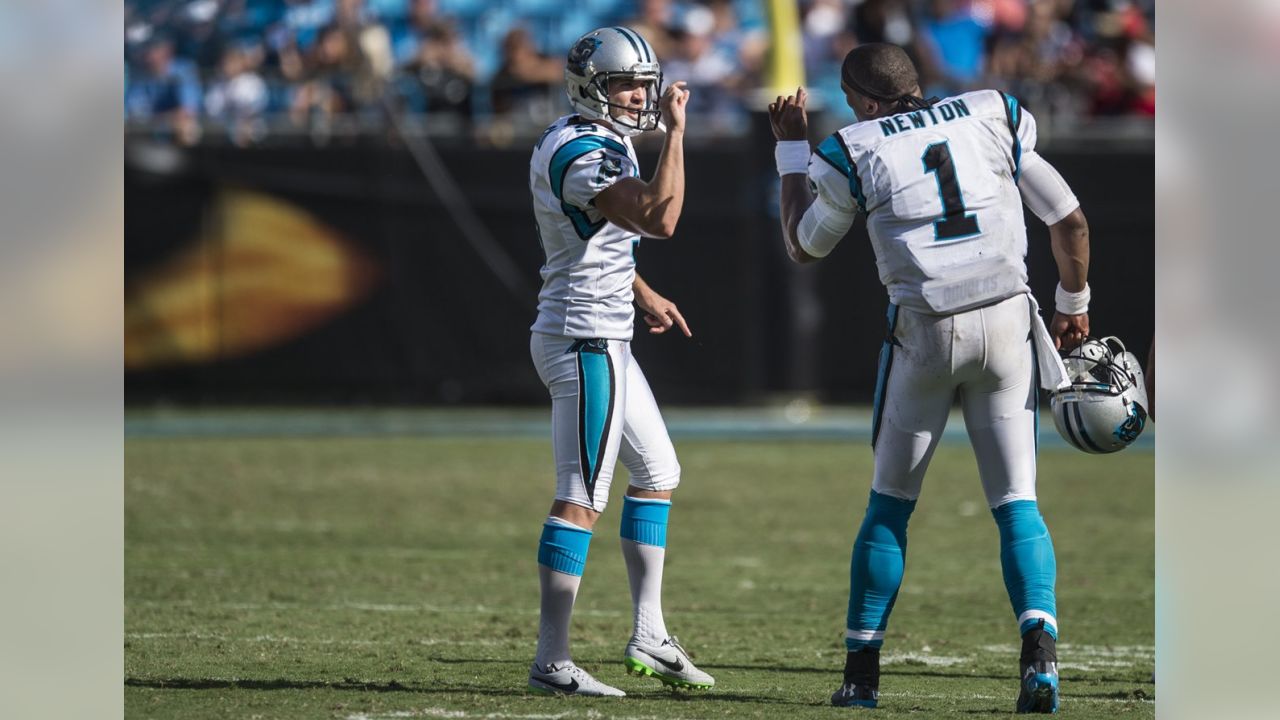 The Carolina Panthers' Graham Gano is an average kicker at a high price -  Cat Scratch Reader