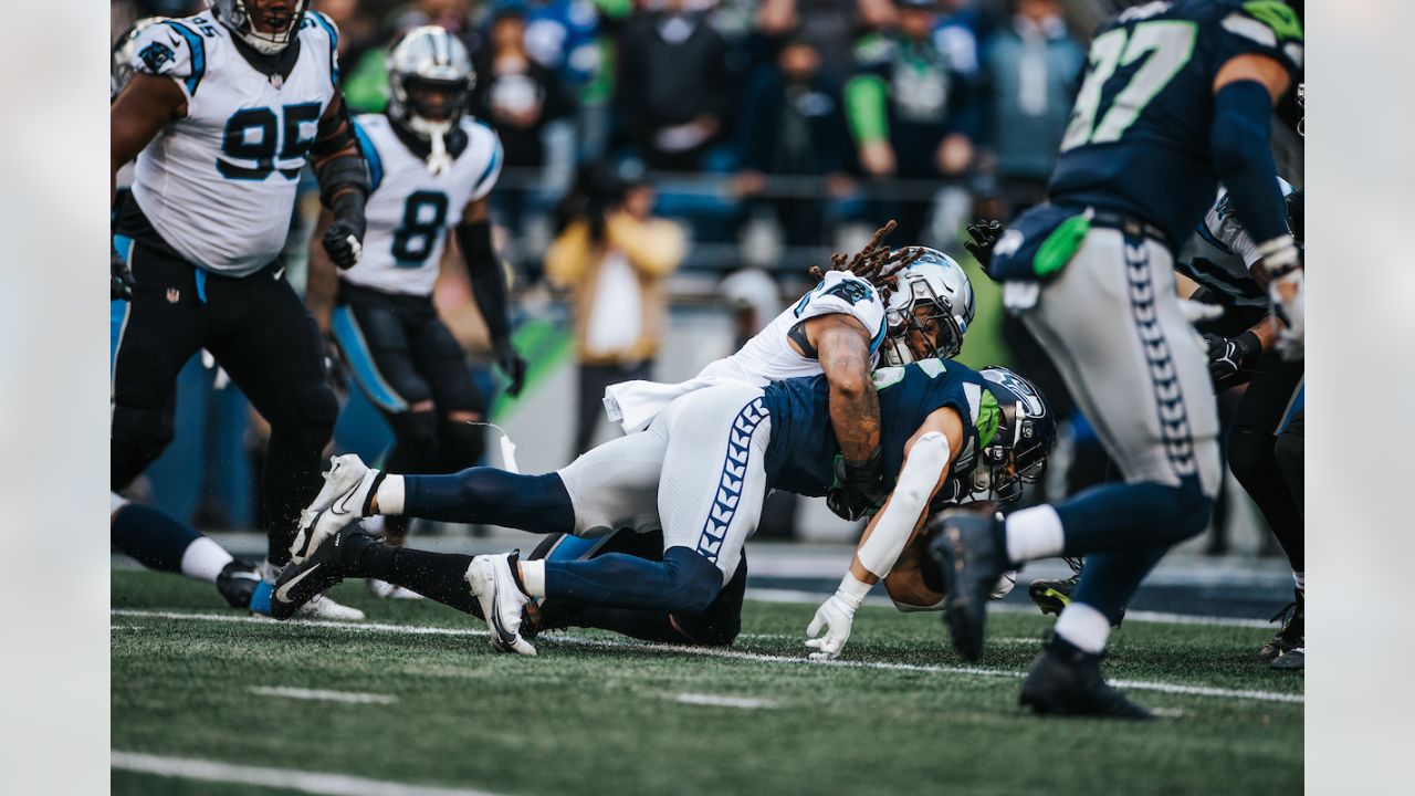 Stats and Superlatives: Panthers control the ball in win at Seattle