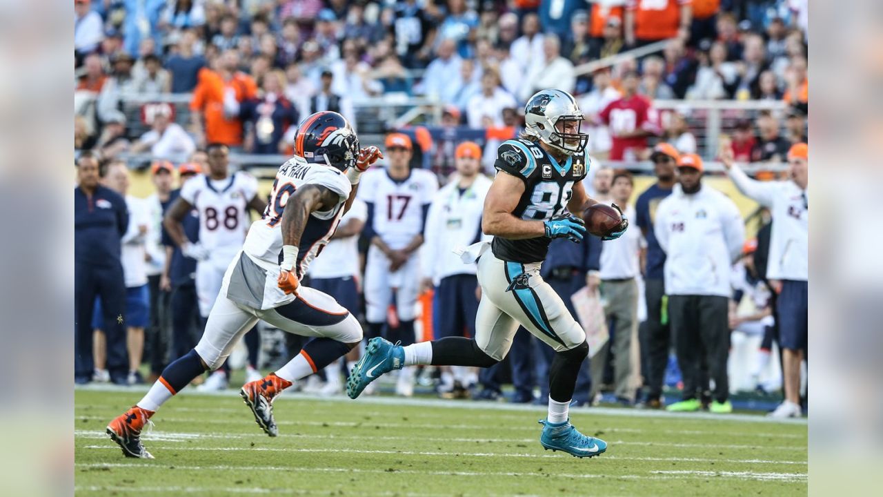 Carolina Panthers Pro Bowl Tight End Greg Olsen Will Drive the Pace Car  Before the Exhilarating May 21 NASCAR Sprint All-Star Race at Charlotte  Motor Speedway, News, Media