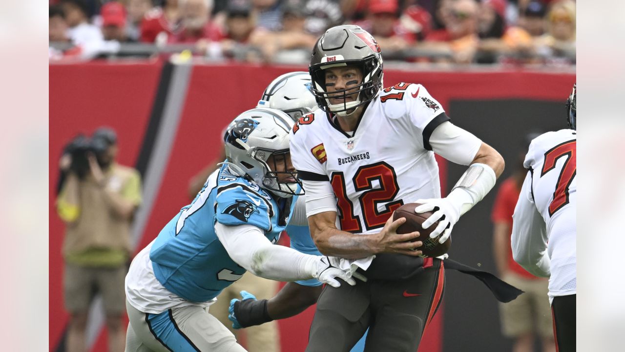 Panthers 24 Buccaneers 30: Tampa smashes Carolina's postseason hopes in  wild game - Cat Scratch Reader