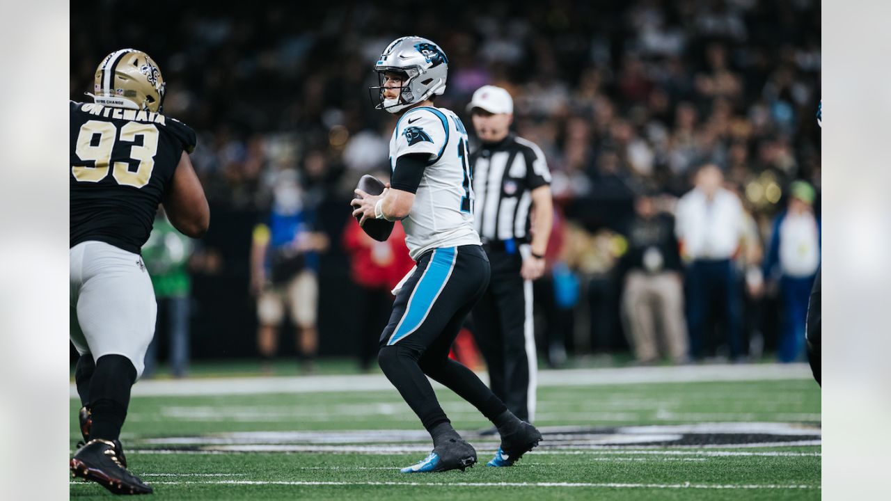 Saints close disappointing 7-10 season with 10-7 loss to Panthers