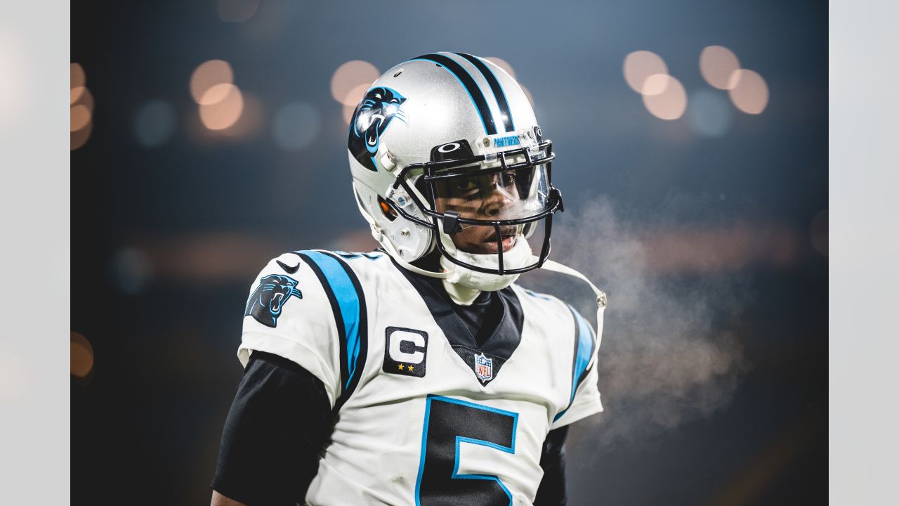 NFL Memes on X: Panthers linebacker Brian Burns' new facemask 