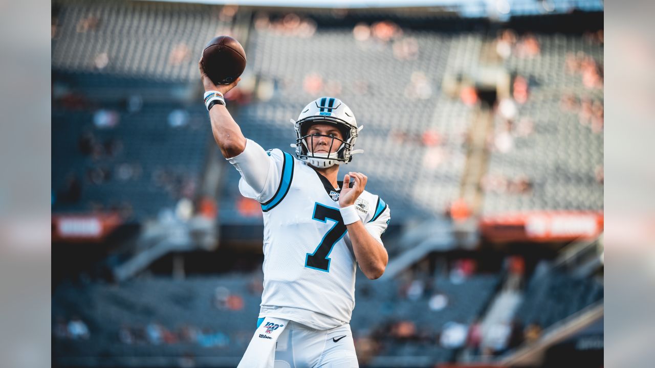 Panthers Uniform Tracker on X: FIRST LOOK: The Panthers will officially  switch to the new Nike Vapor Fusion jersey template this season 