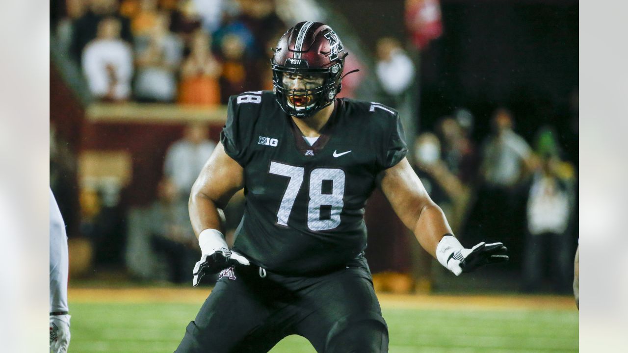 Minnesota offensive lineman Daniel Faalele (78) looks to make a block  during the first half of an NCAA college football game against Iowa,  Saturday, Nov. 13, 2021, in Iowa City, Iowa. (AP