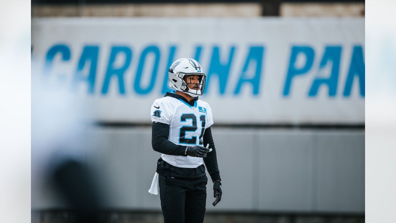 December 18, 2022: Carolina Panthers safety Jeremy Chinn (21