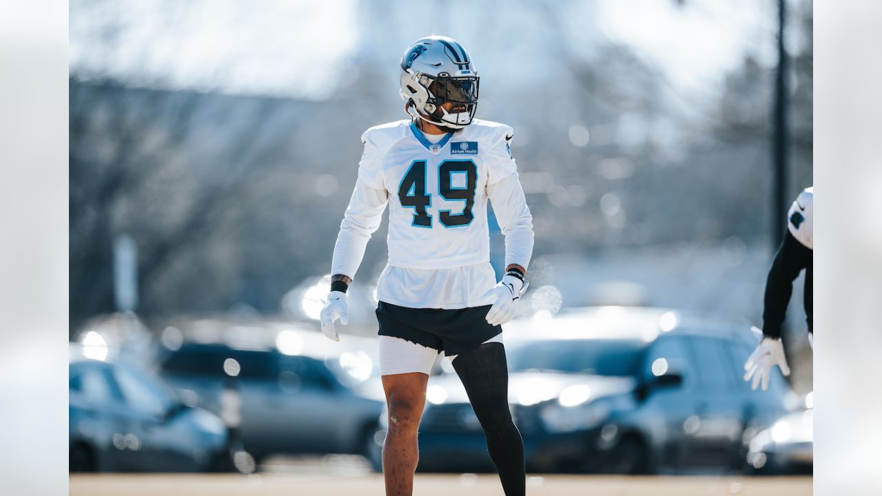 CHARLOTTE, NC - DECEMBER 18: Carolina Panthers defensive back T.J. Carrie  (27) during an NFL football game between the Pittsburg Steelers and the  Carolina Panthers on December 18, 2022 at Bank of