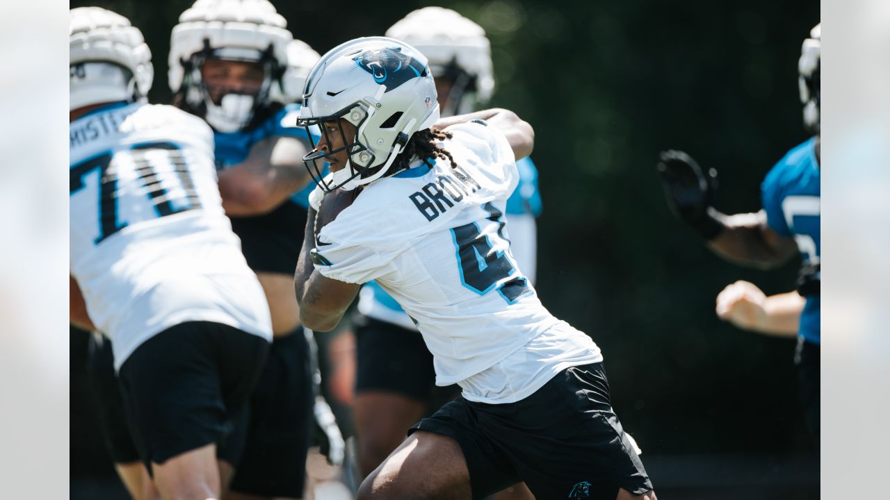 SPARTANBURG, SC - AUGUST 09: Carolina Panthers wide receiver DJ Moore (2)  during the Carolina Panthers training camp on August 09, 2022, at Wofford  College in Spartanburg, SC. (Photo by John Byrum/Icon