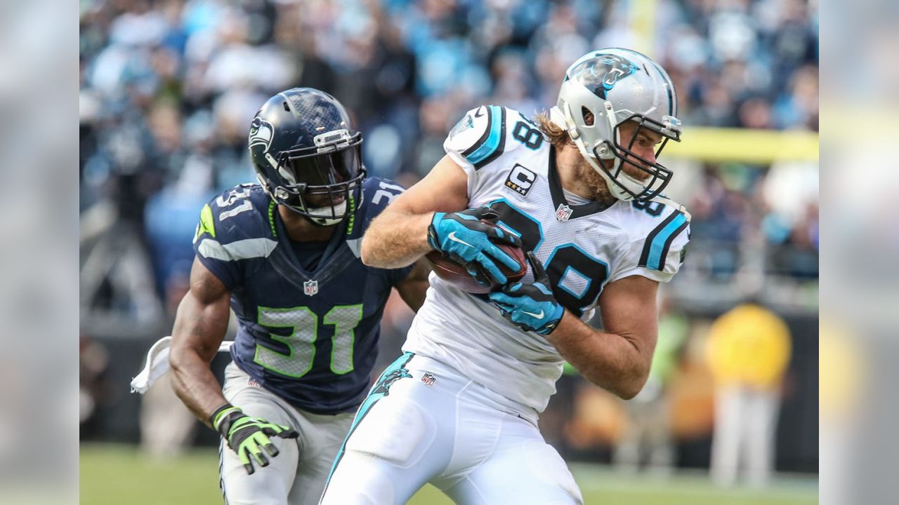 Former Panthers, Seahawks tight end Greg Olsen announces retirement - Field  Gulls