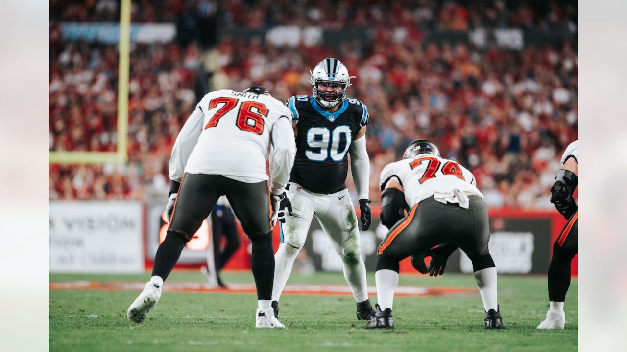 Brian Burns returns to Panthers practice in pads; status for Sunday's game  remains uncertain - The San Diego Union-Tribune