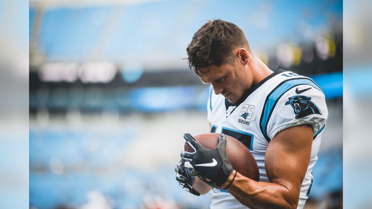 Carolina Panthers quarterback Cam Newton (1) warms up before an NFL  football game against the New Orleans Saints in New Orleans, Sunday, Jan.  2, 2022. (AP Photo/Butch Dill Stock Photo - Alamy