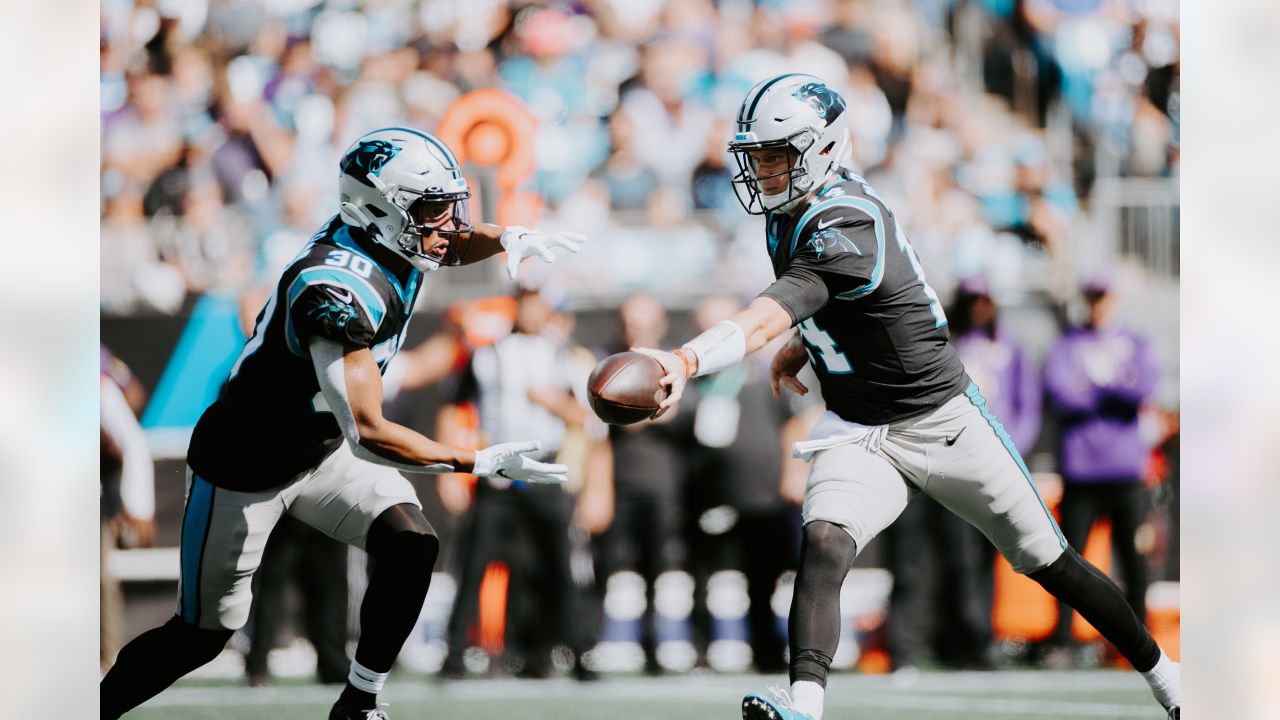 Carolina Panthers fall to 0-4, falling apart late against Vikings