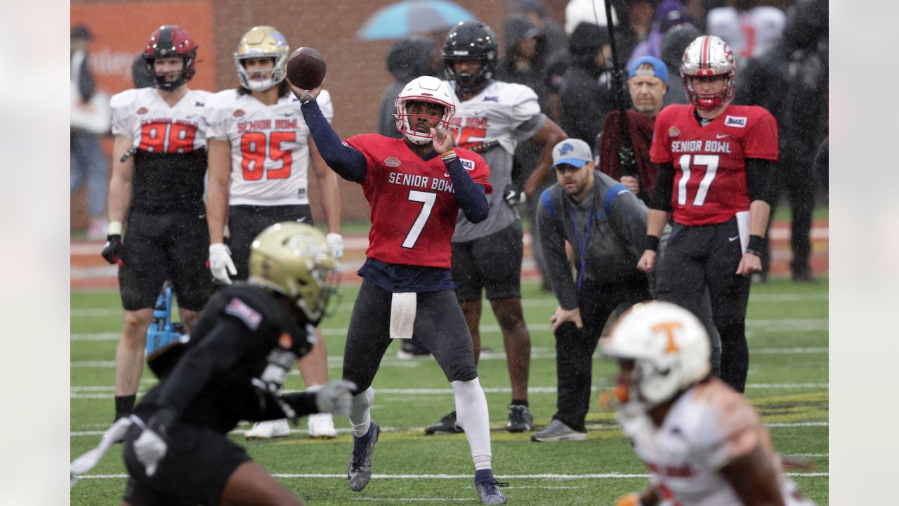 Senior Bowl QB Kenny Pickett's success invites the question: What if he'd  stayed committed to Temple?