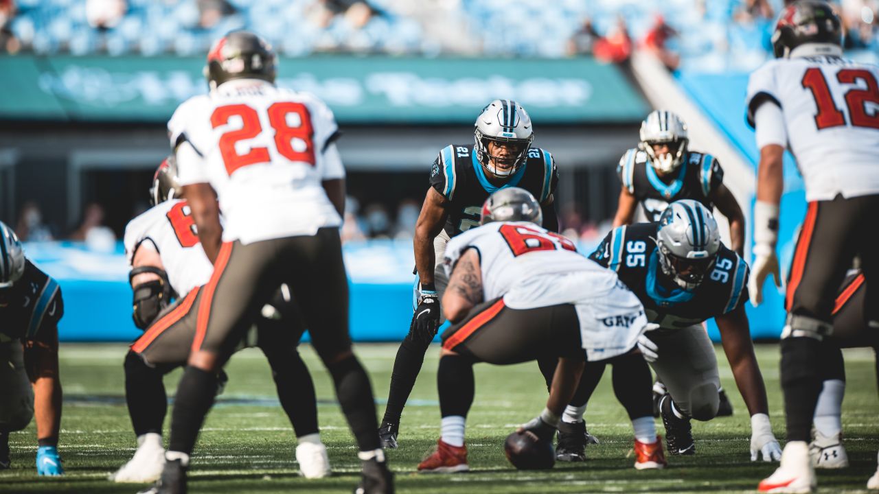 Panthers LB/S Jeremy Chinn named NFL Defensive Rookie of the Month (again)  - Cat Scratch Reader