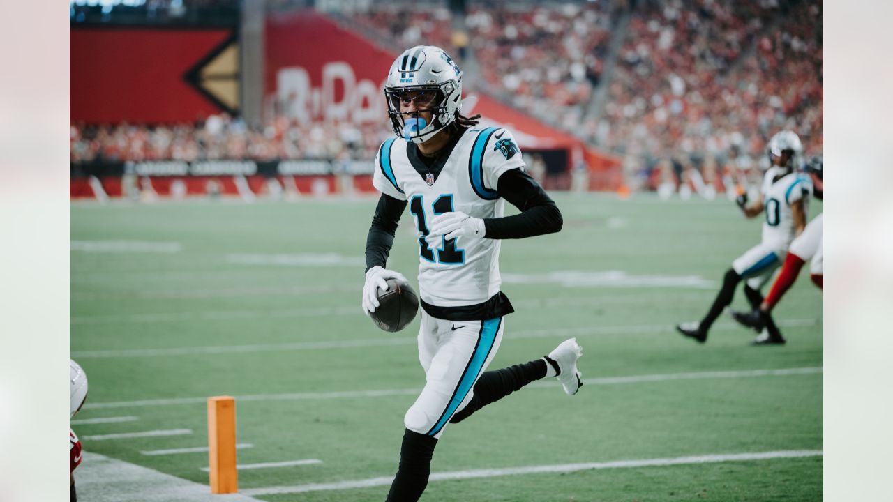 Charlotte, USA. 7th Oct 2018. Carolina Panthers linebacker Andre Smith (57)  during the NFL football game between the New York Giants and the Carolina  Panthers on Sunday October 7, 2018 in Charlotte