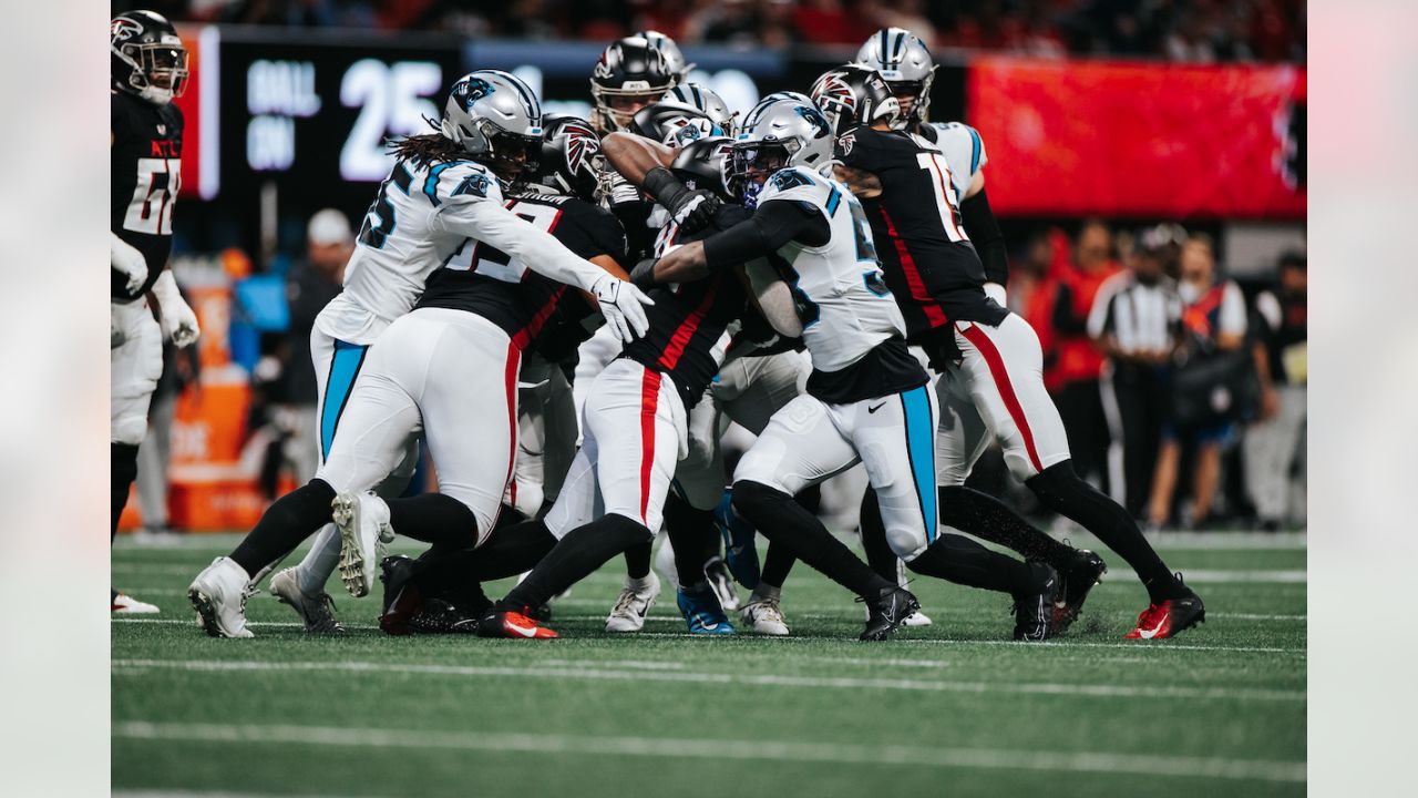 NFL roundup: Late penalty, missed kicks help Falcons beat Panthers in OT