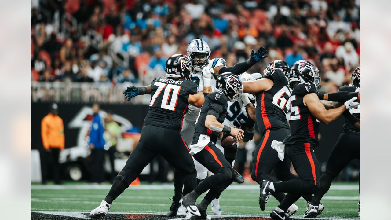 Falcons and Panthers clash in NFL season opener at Mercedes-Benz Stadium -  Axios Atlanta