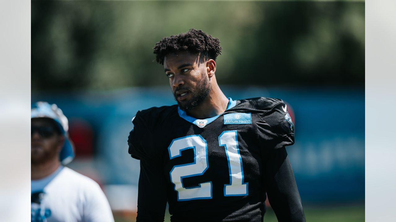 Carolina Panthers linebacker Brandon Smith (40) looks on during an NFL  football game against the Tampa Bay Buccaneers Sunday, Oct. 23, 2022, in  Charlotte, N.C. (AP Photo/Jacob Kupferman Stock Photo - Alamy