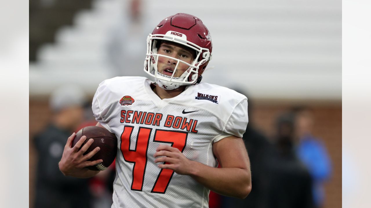 Senior Bowl QB Kenny Pickett's success invites the question: What if he'd  stayed committed to Temple?