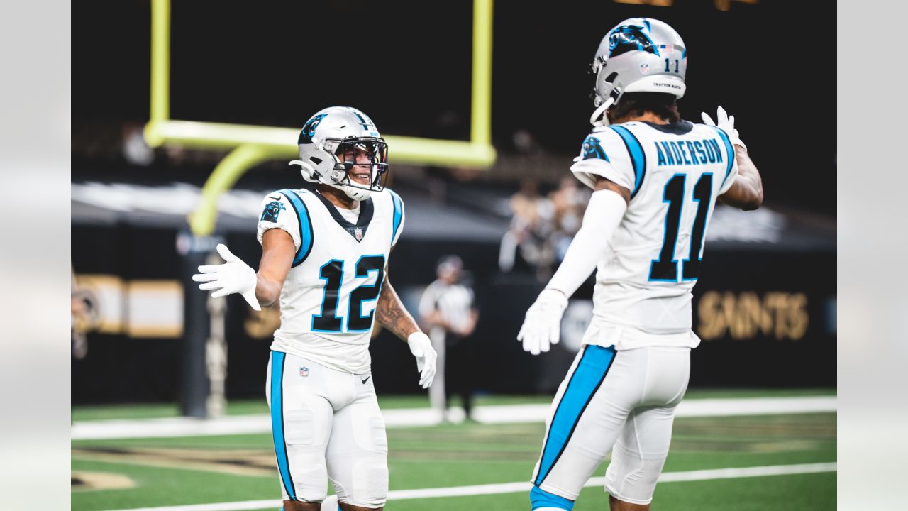 New Orleans Saints cornerback Marshon Lattimore (23) lines up on defense  during an NFL football game against the Carolina Panthers, Sunday, Sep. 25,  2022, in Charlotte, N.C. (AP Photo/Brian Westerholt Stock Photo - Alamy