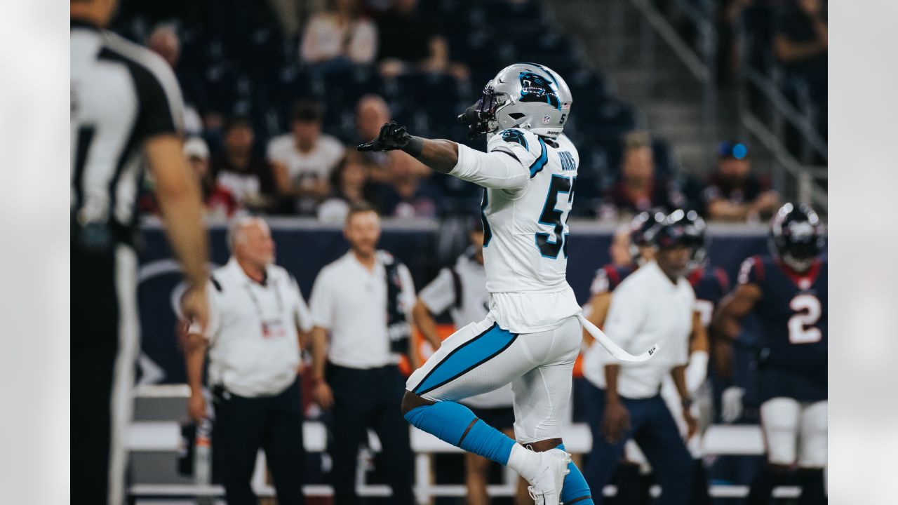 Panthers' Jaycee Horn Reportedly Diagnosed with Broken Foot After