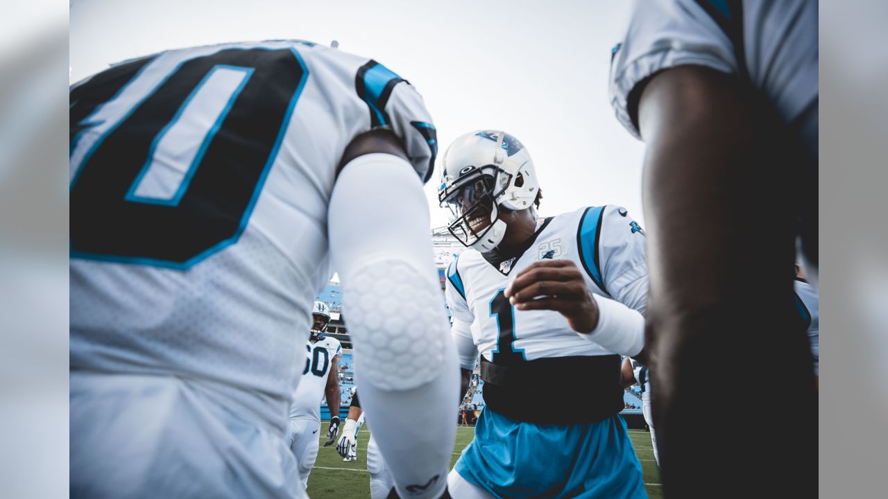 Carolina Panthers quarterback Cam Newton (1) warms up before an NFL  football game against the New Orleans Saints in New Orleans, Sunday, Jan.  2, 2022. (AP Photo/Butch Dill Stock Photo - Alamy