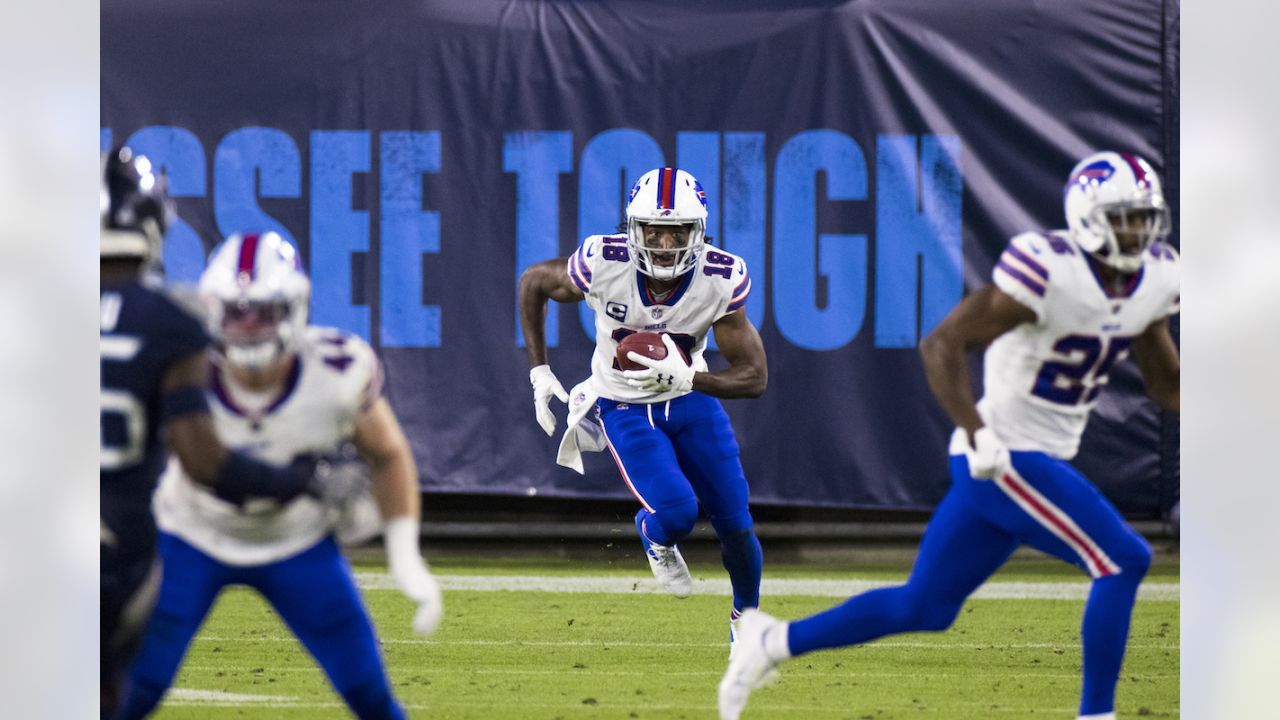 Buffalo Bills wide receiver Andre Roberts (18) plays during the