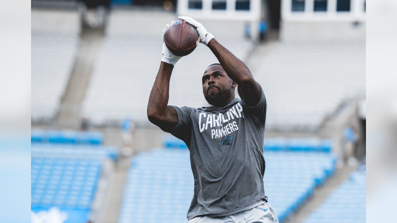 Charlotte, North Carolina, USA. 16th Aug, 2019. Carolina Panthers  quarterback Cam Newton (1) during the preseason NFL football game between  the Buffalo Bills and the Carolina Panthers on Friday August 16, 2019