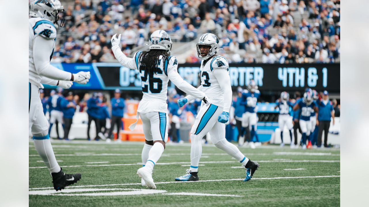 Carolina Panthers Drop Fourth Straight; Lose 25-3 to New York Giants