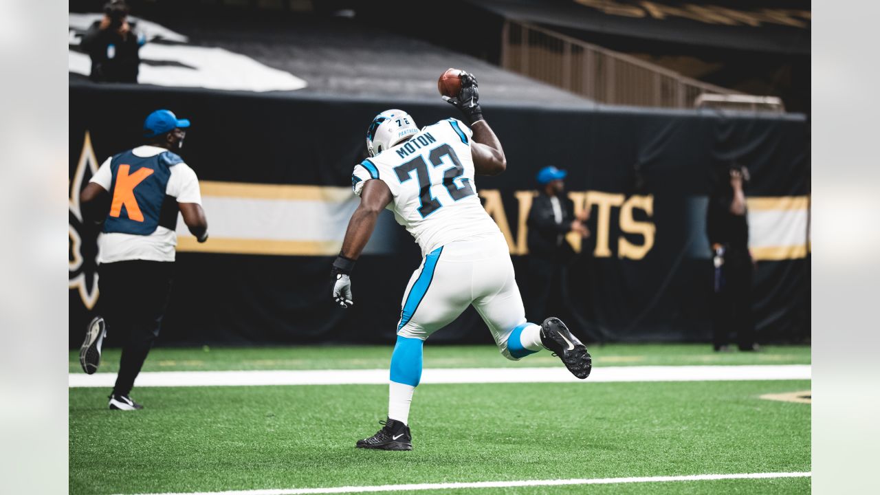 New Orleans Saints cornerback Marshon Lattimore (23) lines up on defense  during an NFL football game against the Carolina Panthers, Sunday, Sep. 25,  2022, in Charlotte, N.C. (AP Photo/Brian Westerholt Stock Photo - Alamy