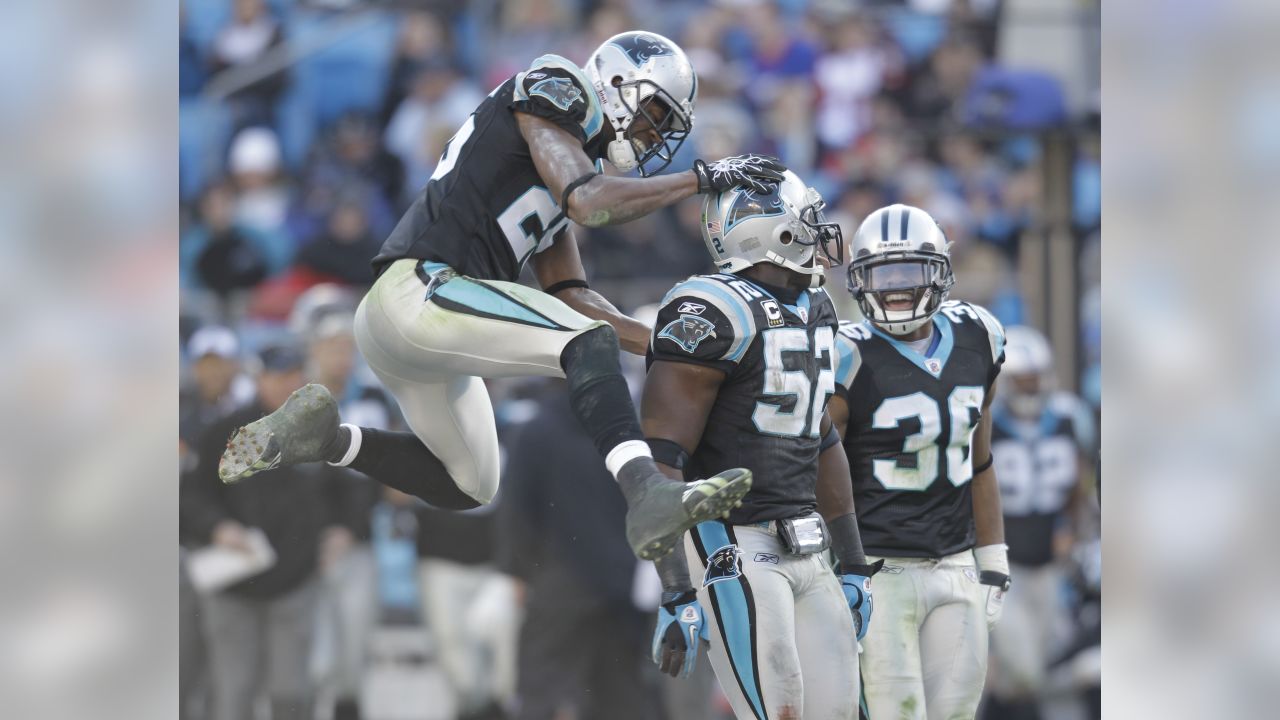 A Carolina Panthers helmet sits on the bench prior to an NFL football game  against the Arizona Cardinals, Sunday, Oct. 2, 2022, in Charlotte, N.C. (AP  Photo/Brian Westerholt Stock Photo - Alamy