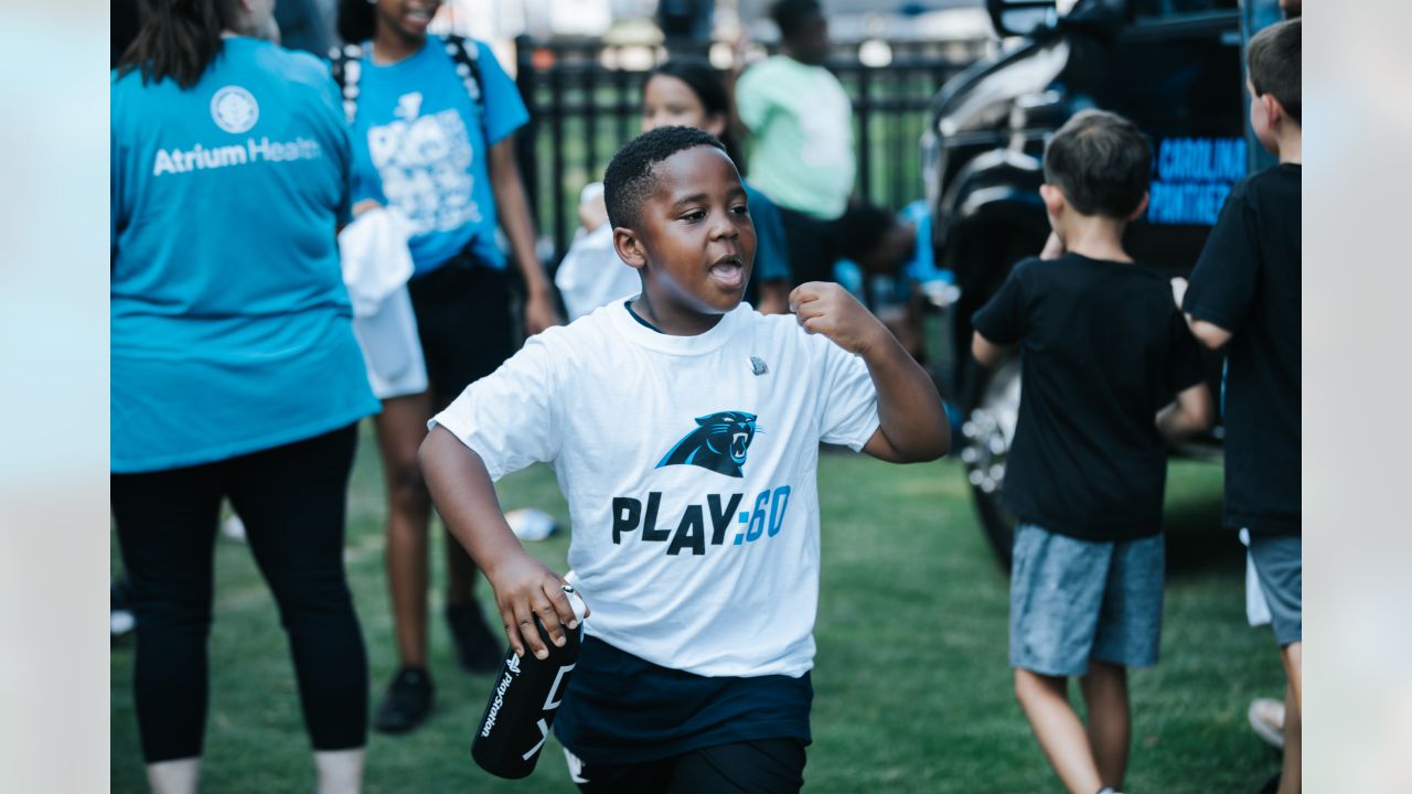 Merch sales, camp crowds show Carolina Panthers' popularity