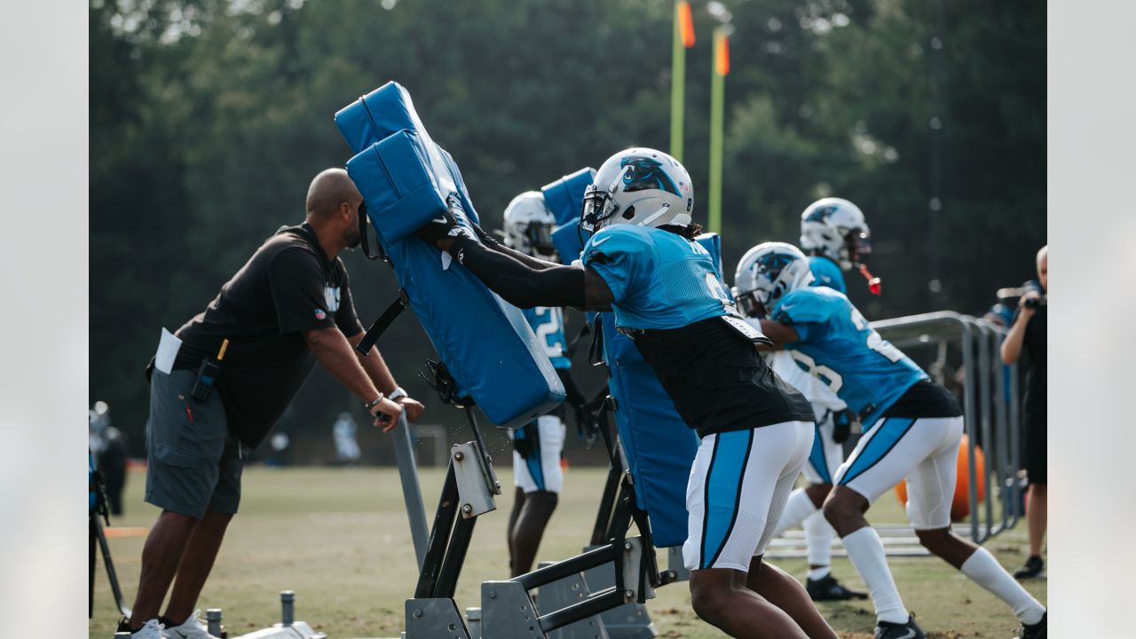 Panthers linemen hope new helmet padding helps reduce concussion risk