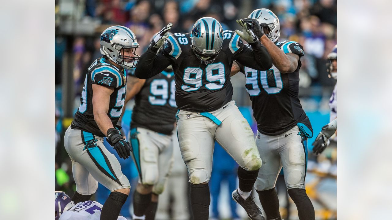 Carolina Panthers Kawann Short Named NFC Defensive Player Of The Month -  WCCB Charlotte's CW