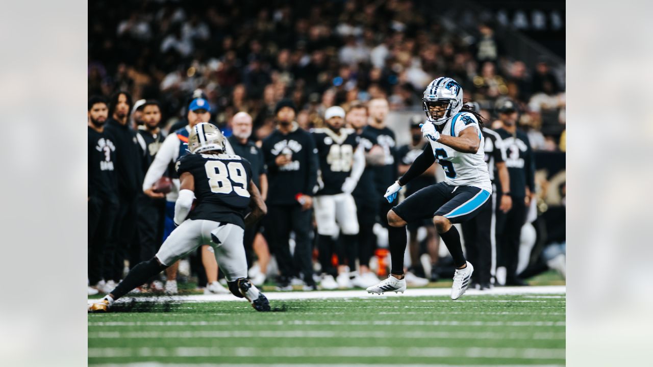 Panthers' D'Onta Foreman, Saints' Marcus Davenport ejected after