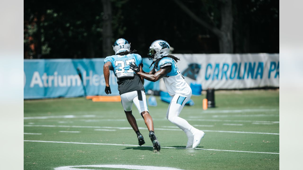 Notebook: Thomas Brown previews Miles Sanders' Panthers debut