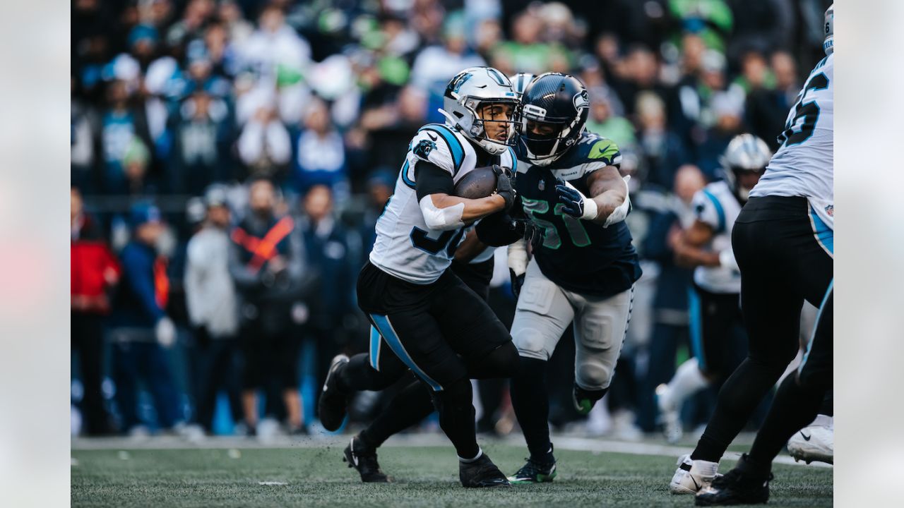 Stats and Superlatives: Panthers control the ball in win at Seattle