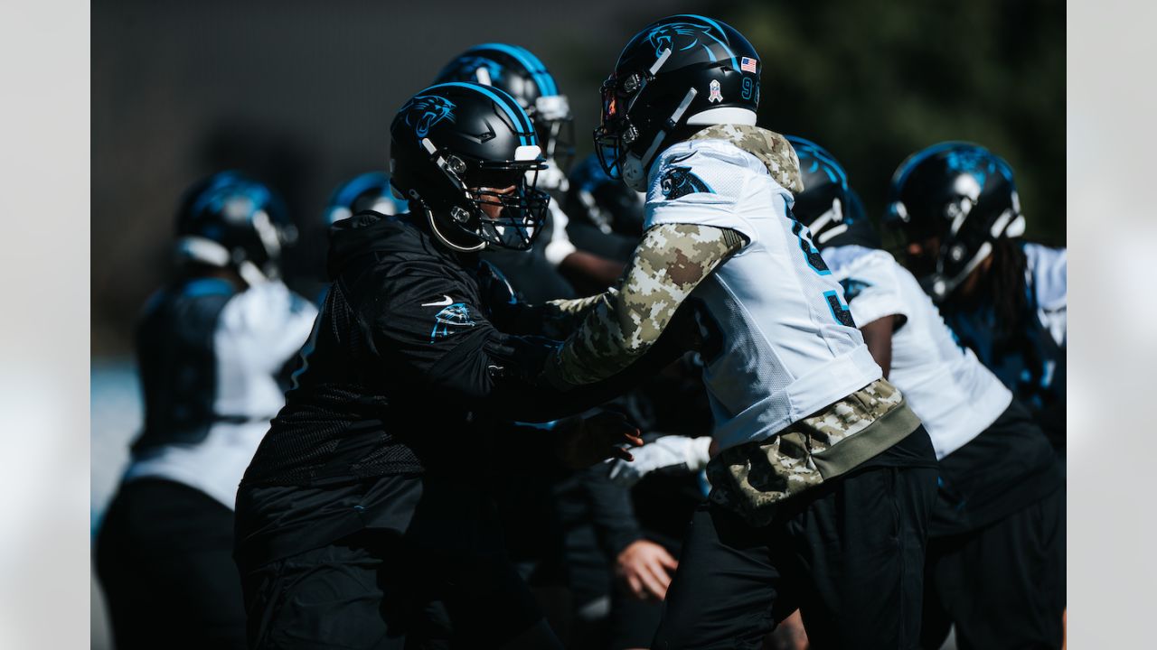 Carolina Panthers CB Donte Jackson Suffers Season-Ending Injury - Sports  Illustrated Carolina Panthers News, Analysis and More