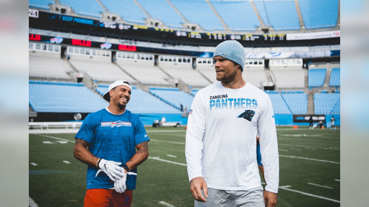 Charlotte, North Carolina, USA. 16th Aug, 2019. Carolina Panthers  quarterback Cam Newton (1) during the preseason NFL football game between  the Buffalo Bills and the Carolina Panthers on Friday August 16, 2019