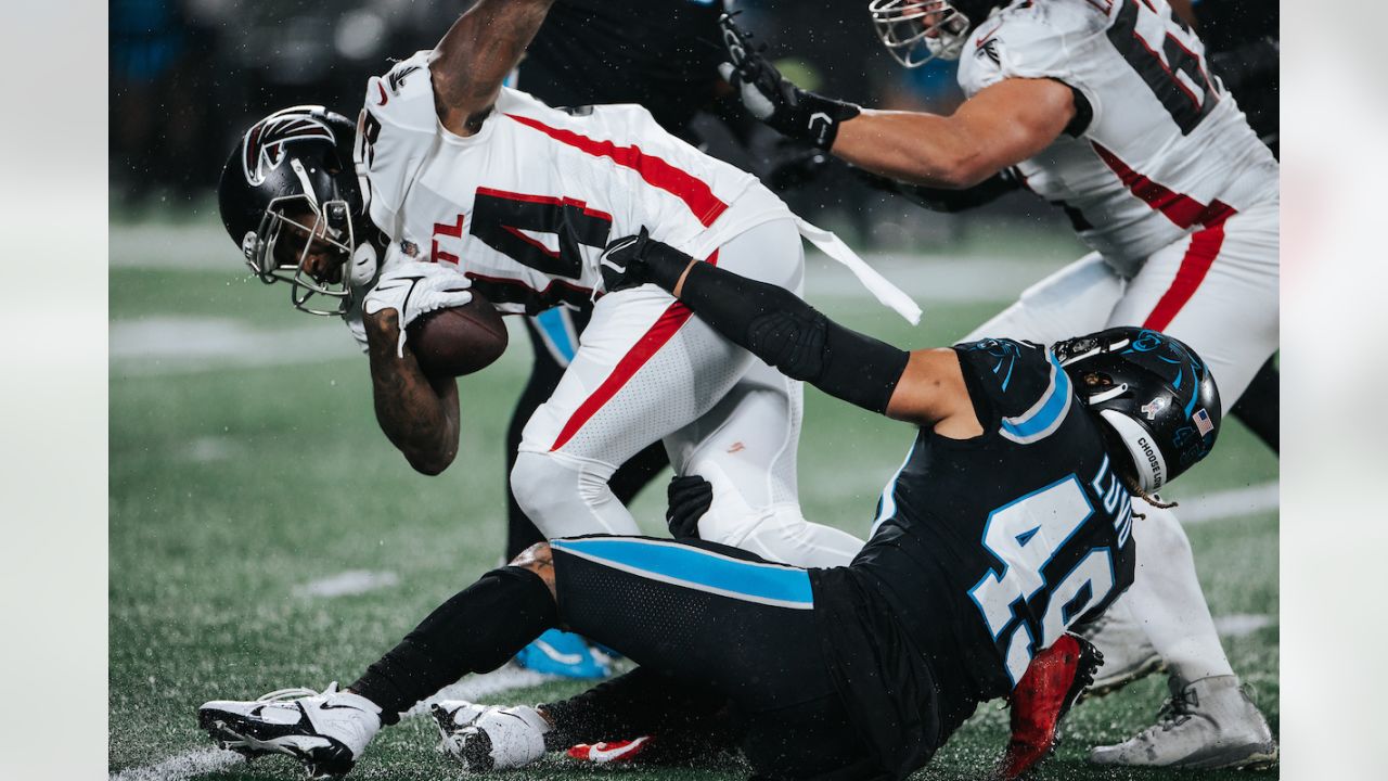 D'Onta Foreman powers Carolina Panthers past the Atlanta Falcons