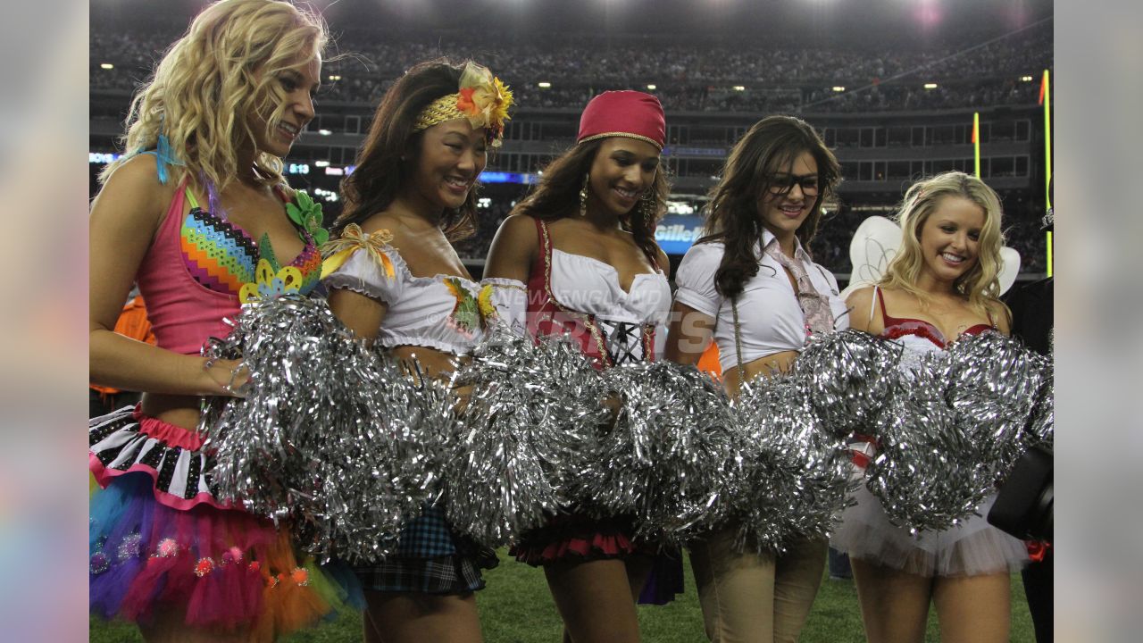 Through the Years: Best Cheerleader Halloween Costume Photos from the Last  Decade