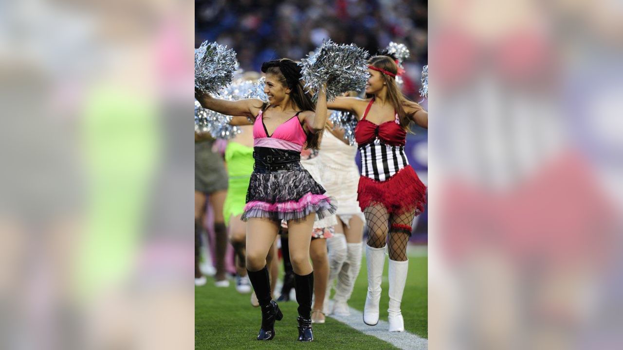 NFL cheerleaders dress for Halloween