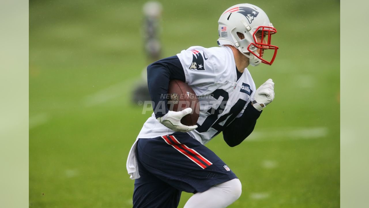 Patriots notebook: Bill Belichick defends Jonathan Jones' hit on