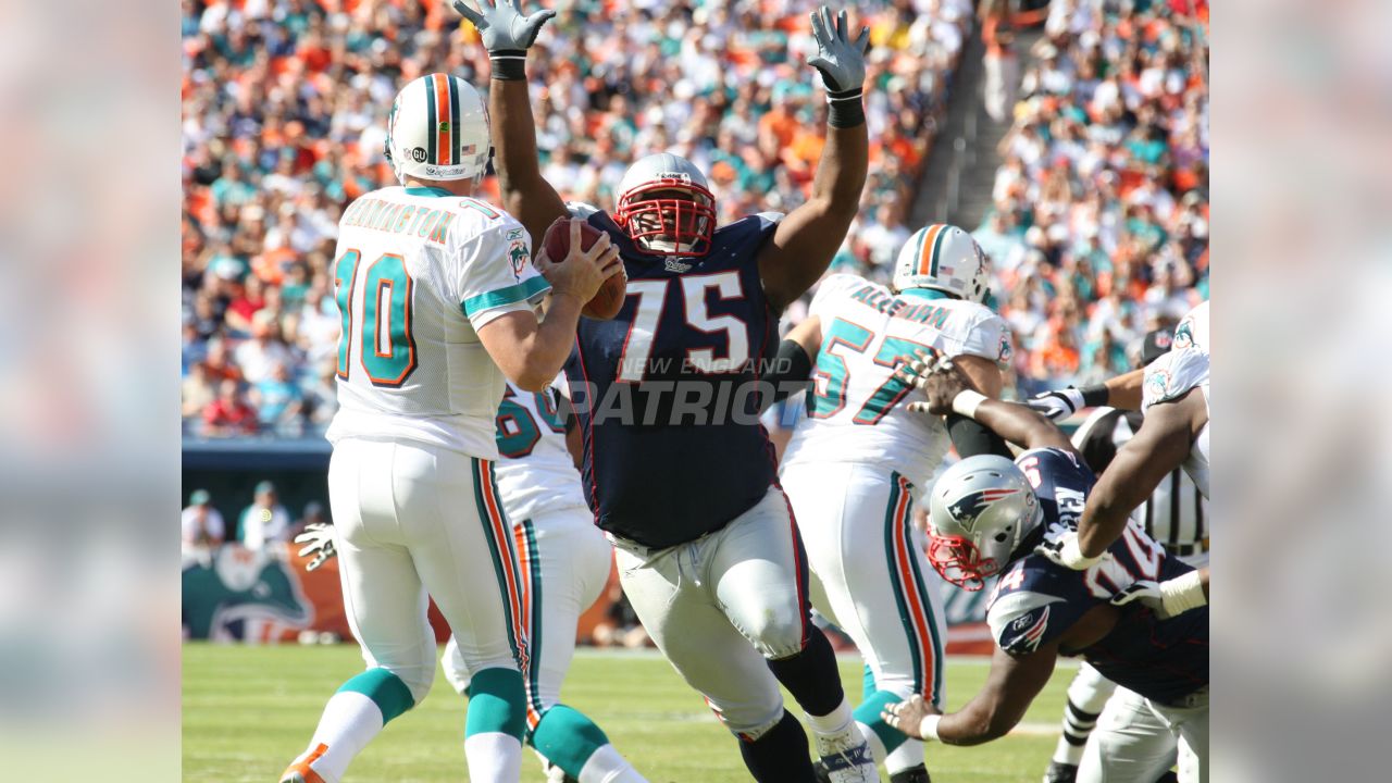 Man Wearing Wilfork Jersey Almost Misses Wilfork Encounter - CBS Boston