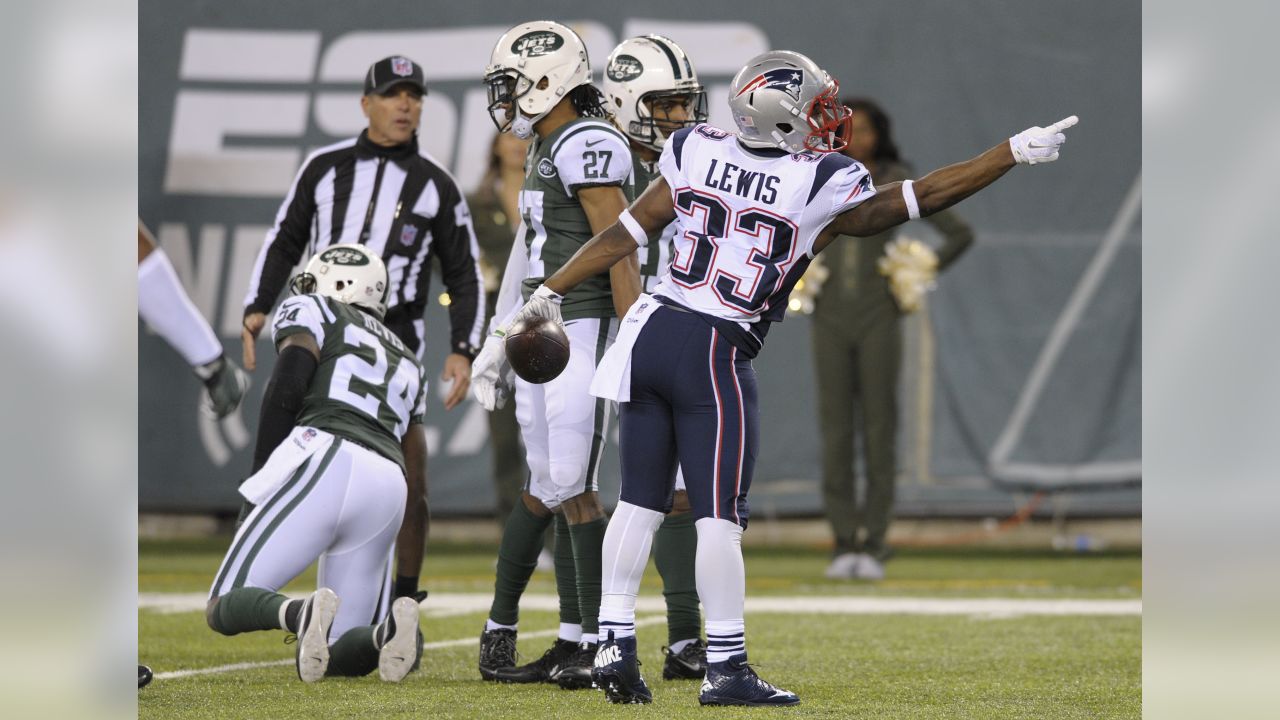 December 21, 2014: New England Patriots strong safety Malcolm Butler (21)  reacts while leaving the field following the NFL game between the New  England Patriots and the New York Jets at MetLife