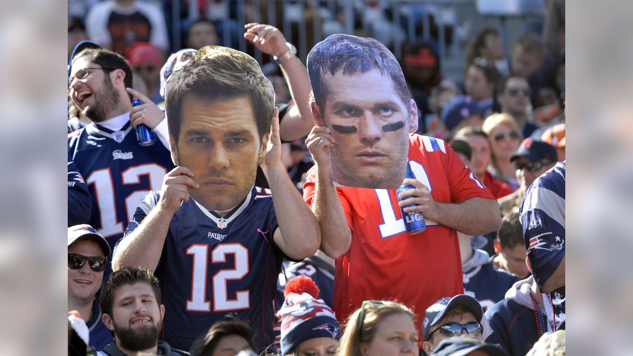 Undefeated New England Patriots rain on Cleveland Browns parade with final  score of 27-13